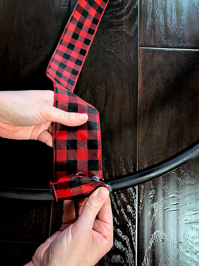 DIY Photo Holder made from Hula Hoop for Lumberjack Themed 1st birthday Party