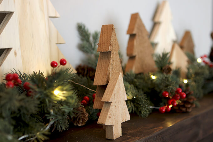 Rustic Christmas Mantle