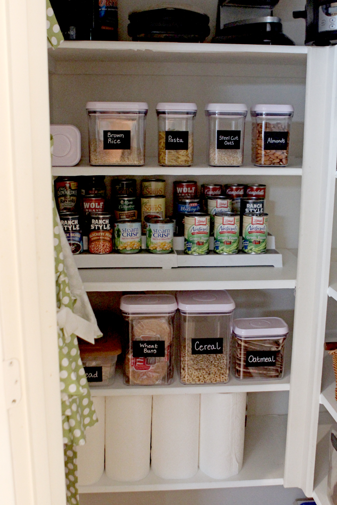 Organizing a Pantry with Chalkboard Tape