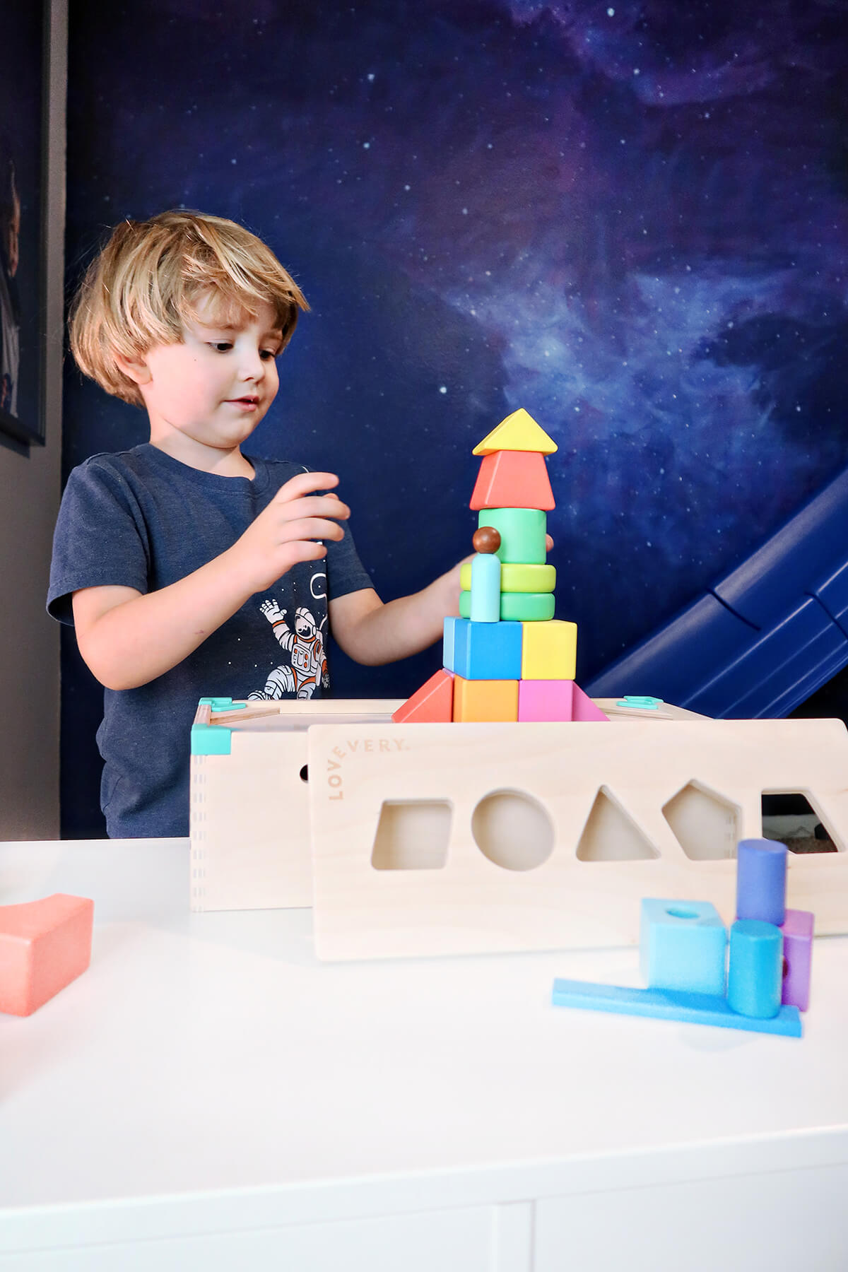 Gift Idea for Toddlers - the Lovevery Block Set