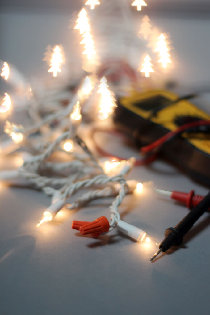 How to Splice Christmas Tree Lights