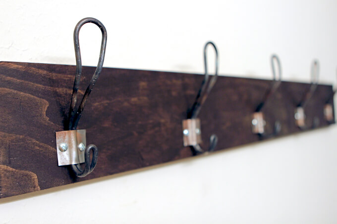 DIY Metal Hook Towel Rack