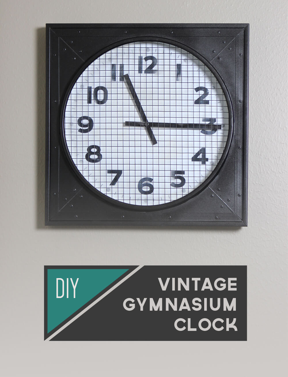 DIY Vintage Gymnasium Clock